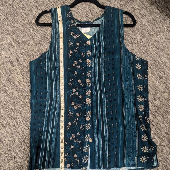 Weekend Edition Vintage Tank Size Small - Picture 4 of 6